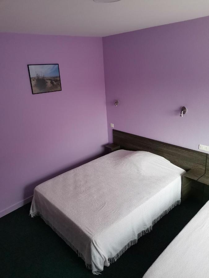 Hotel Bar Des Arenes Pontonx-sur-l'Adour Bagian luar foto